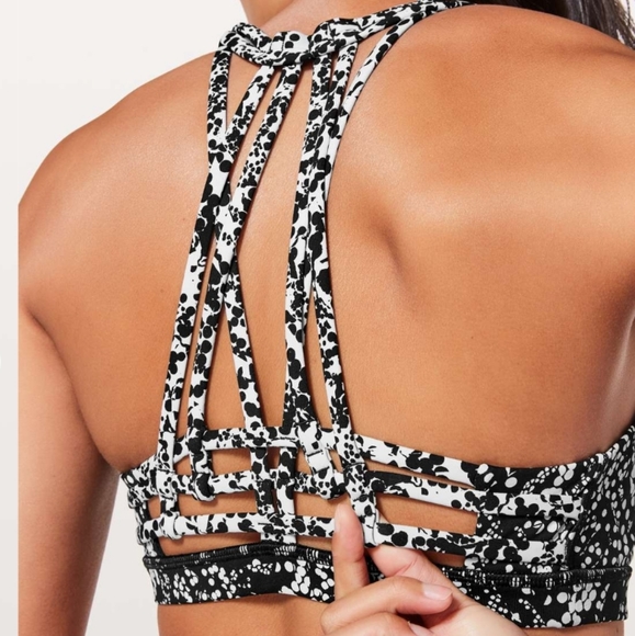 NWOT Lululemon Slide With Me Bra - Picture 3 of 8